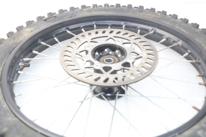 photo de JANTE AVANT ORION AGB37 CRF1 DIRT BIKE 125 (2013 - 2021) - Gros plan technique