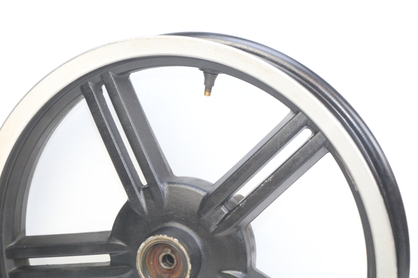 photo de JANTE AVANT KYMCO AGILITY 16+ 4T 50 (2018 - 2023) - Détails caractéristiques