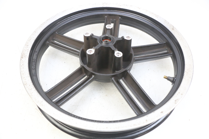 photo de JANTE AVANT KYMCO AGILITY 16+ 4T 50 (2018 - 2023) - Zoom état d’usage