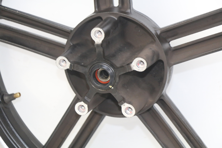 photo de JANTE AVANT KYMCO AGILITY 16+ 4T 50 (2018 - 2023) - Marquages et références