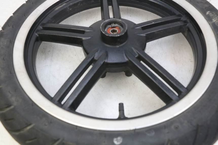 photo de JANTE AVANT KYMCO AGILITY 16+ 4T 50 (2018 - 2023) - Vue d’ensemble