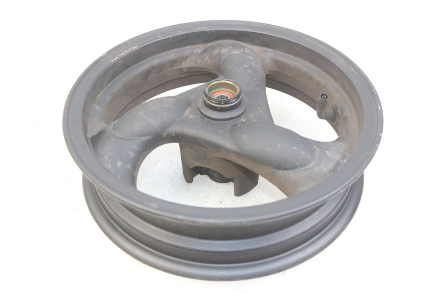 photo de JANTE AVANT KYMCO AGILITY 4T 50 (2005 - 2018) - Gros plan technique