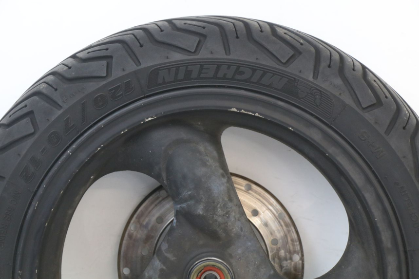 photo de JANTE AVANT KYMCO AGILITY CARRY 50 (2011 - 2020) - Points de fixation