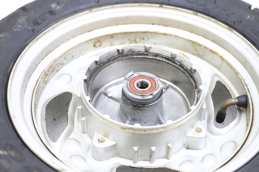 photo de JANTE AVANT KYMCO AGILITY PREMIUM 50 (2007 - 2010) - Zoom état d’usage