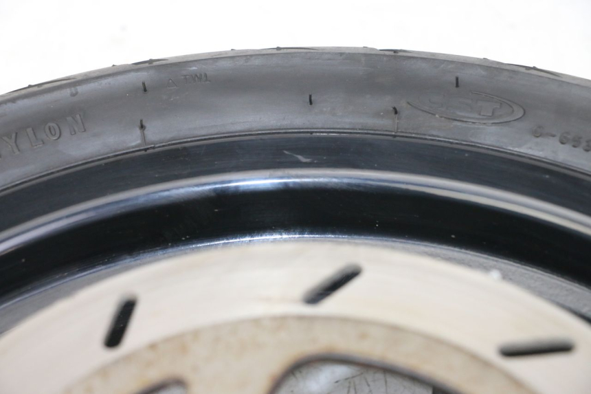 photo de JANTE AVANT APRILIA SR MOTARD 50 (2012 - 2018) - Points de fixation