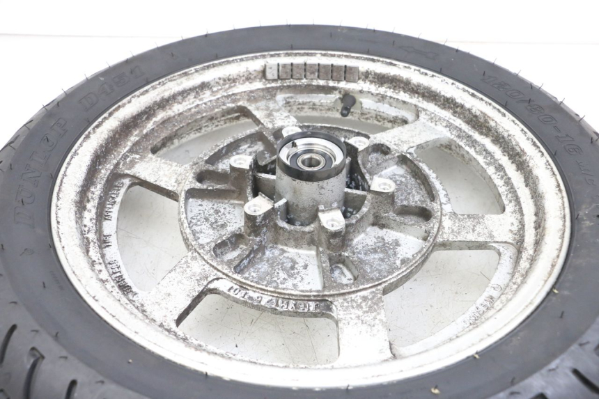 photo de Front wheel rim HYOSUNG GV AQUILA 125 (2000 - 2009) - Zoom état d’usage