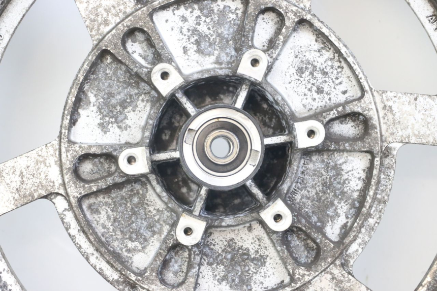 photo de Front wheel rim HYOSUNG GV AQUILA 125 (2000 - 2009) - État de surface