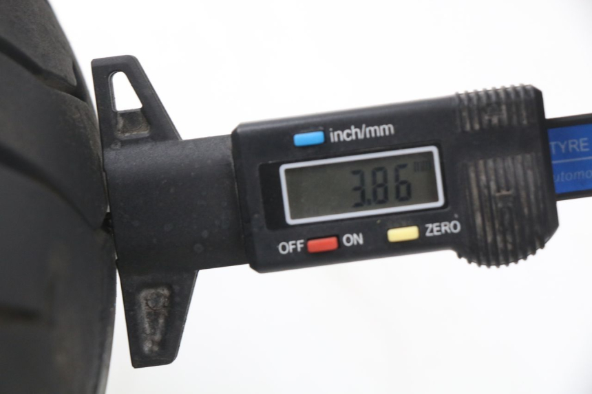 photo de JANTE AVANT APRILIA ATLANTIC 125 (2003 - 2009) - Détails caractéristiques