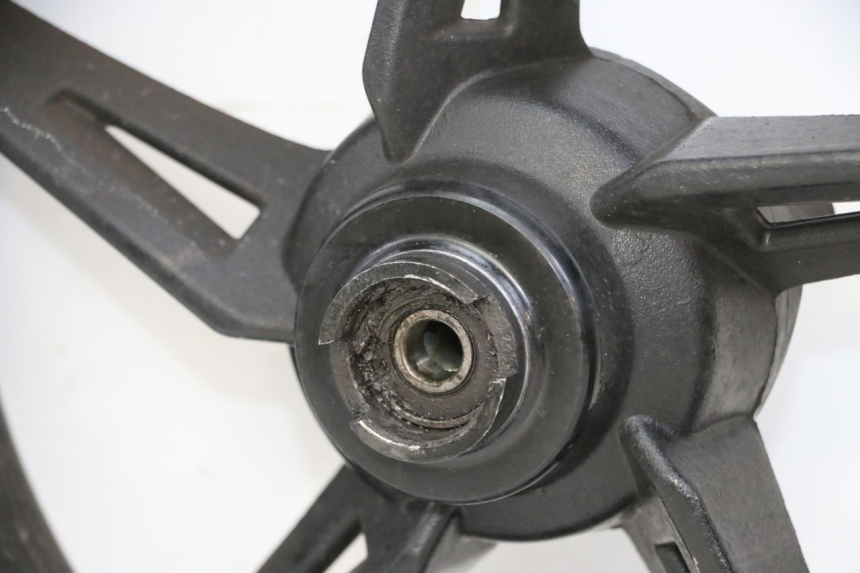 photo de JANTE AVANT TNT MOTOR BOSTON 4T 50 (2018 - 2025) - Zoom composants