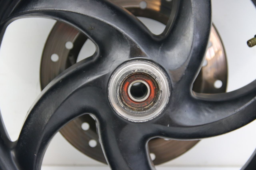 photo de JANTE AVANT DERBI BOULEVARD 50 (2009 - 2006) - Détails caractéristiques