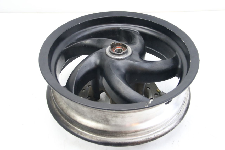 photo de JANTE AVANT DERBI BOULEVARD 50 (2009 - 2006) - Zoom état d’usage