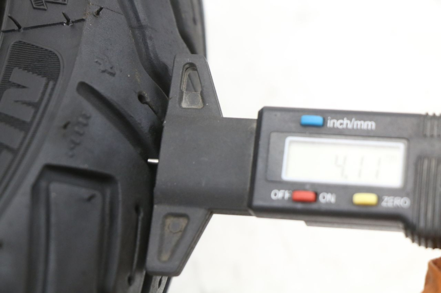 photo de JANTE AVANT YAMAHA BW'S BWS 125 (2010 - 2013) - Détail de la pièce