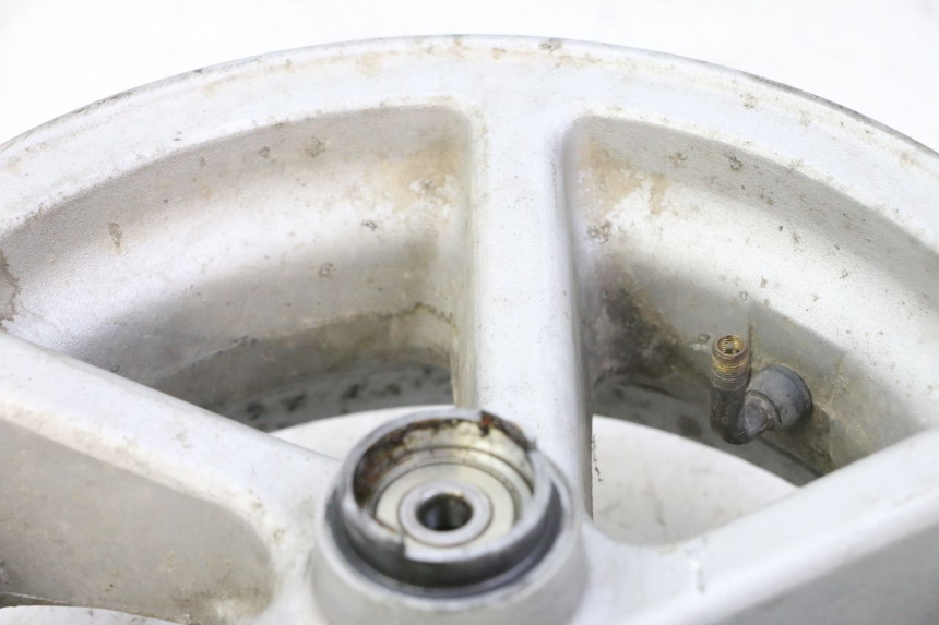 photo de JANTE AVANT YAMAHA BW'S 100 (1999 - 2002) - Photo complémentaire