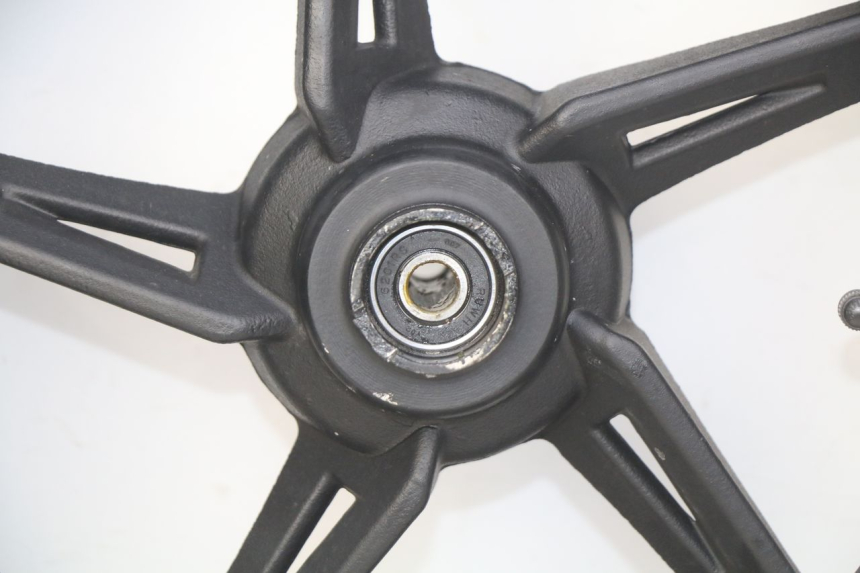 photo de JANTE AVANT ORCAL CAVARO 4T 50 (2019 - 2023) - Détails caractéristiques