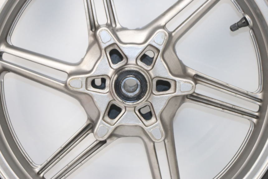 photo de JANTE AVANT HONDA CBF 500 (2004 - 2007) - Vue rapprochée