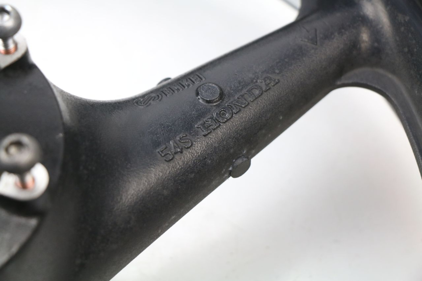 photo de JANTE AVANT HONDA CBR 929 RR FIREBLADE 900 (2000 - 2001) - Détail de la pièce