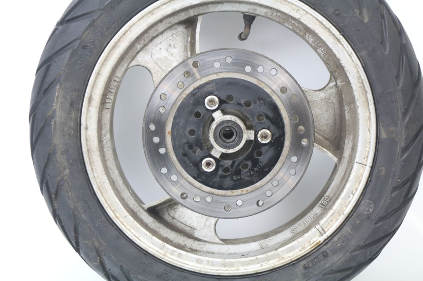 photo de JANTE AVANT RAZZO CITY 50 (2009 - 2014) - Points de fixation