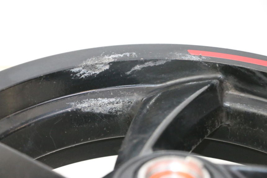 photo de JANTE AVANT PEUGEOT CITYSTAR 50 (2013 - 2017) - Vue rapprochée