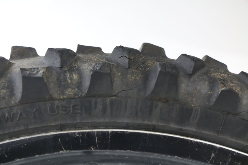 photo de JANTE AVANT HONDA CR 125 (2000 - 2001) - Détail de la pièce