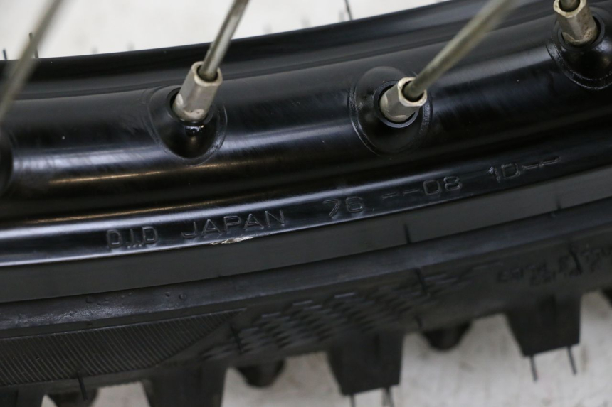 photo de JANTE AVANT HONDA CRF R 250 (2020 - 2021) - Gros plan technique