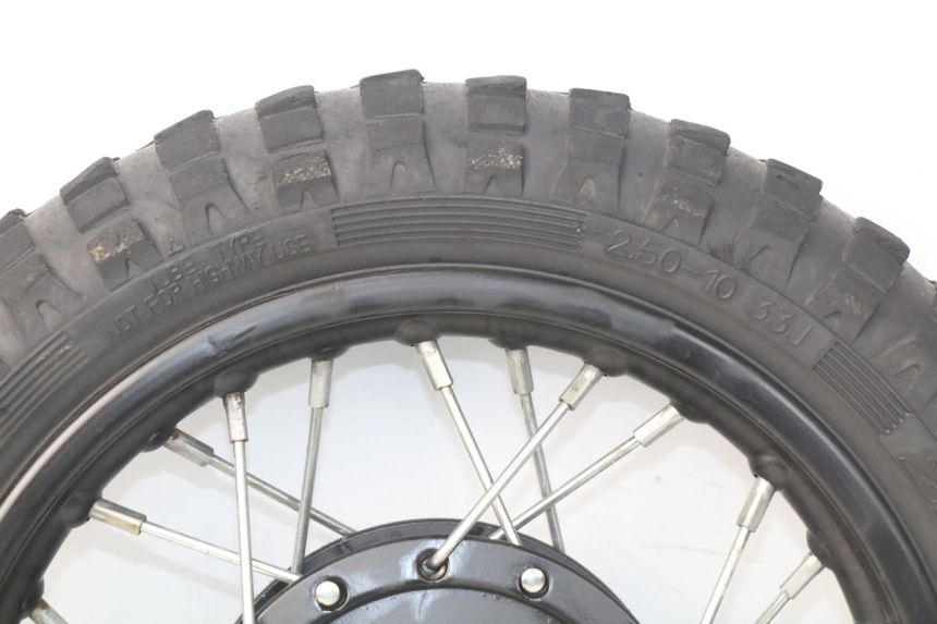 photo de JANTE AVANT LIFAN DIRTBIKE 50 - Gros plan technique