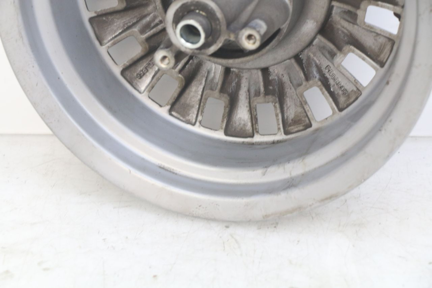 photo de JANTE AVANT PEUGEOT DJANGO 4T 50 (2014 - 2019) - État de surface