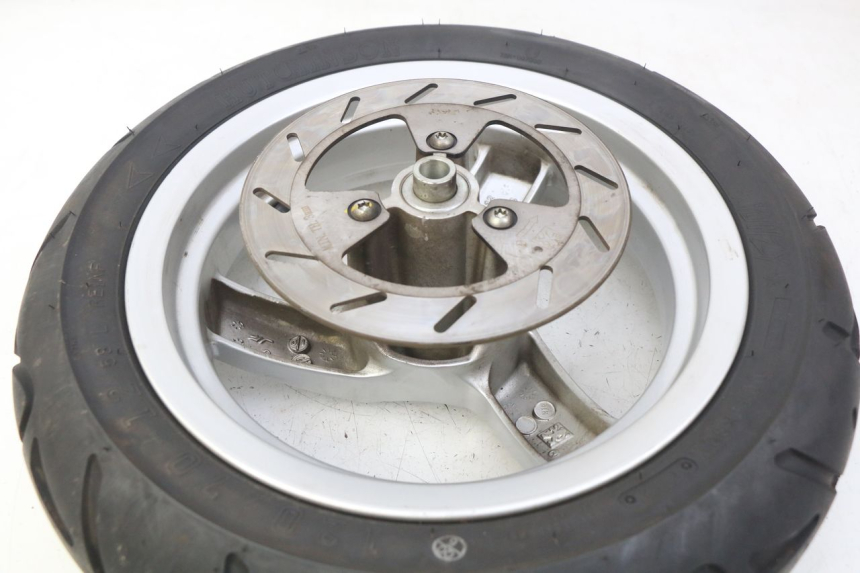 photo de JANTE AVANT PEUGEOT E-VIVACITY 1 (2012 - 2018) - Gros plan technique