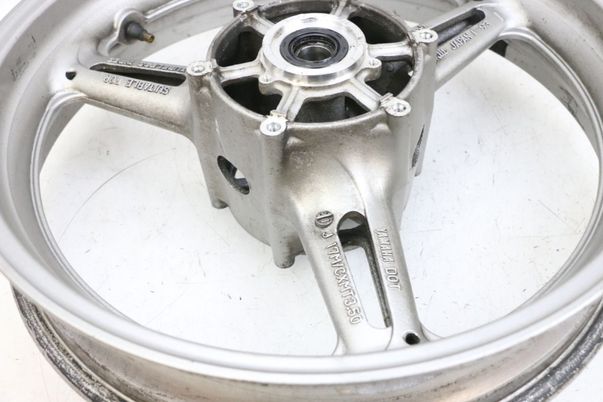 photo de JANTE AVANT YAMAHA FJR ABS 1300 (2006 - 2012) - Marquages et références