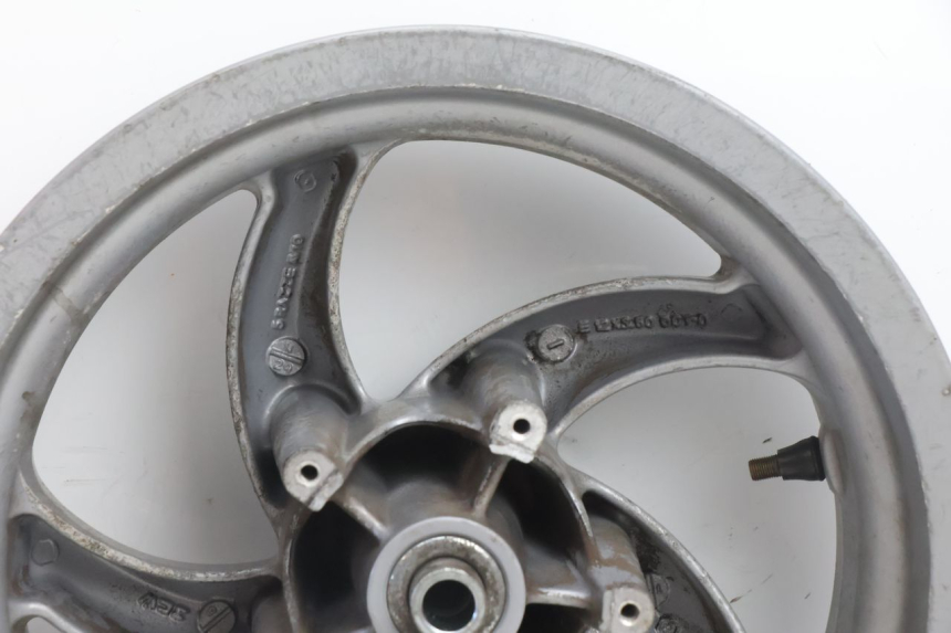 photo de JANTE AVANT PIAGGIO FLY 2T 50 (2004 - 2017) - Vue rapprochée