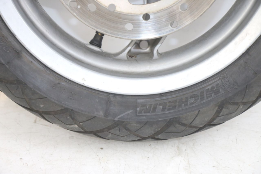 photo de JANTE AVANT PIAGGIO FLY 125 (2005 - 2012) - Vue rapprochée