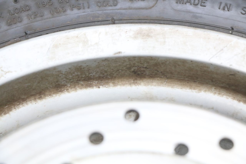 photo de JANTE AVANT PIAGGIO FLY 100 (2006 - 2010) - Points de fixation