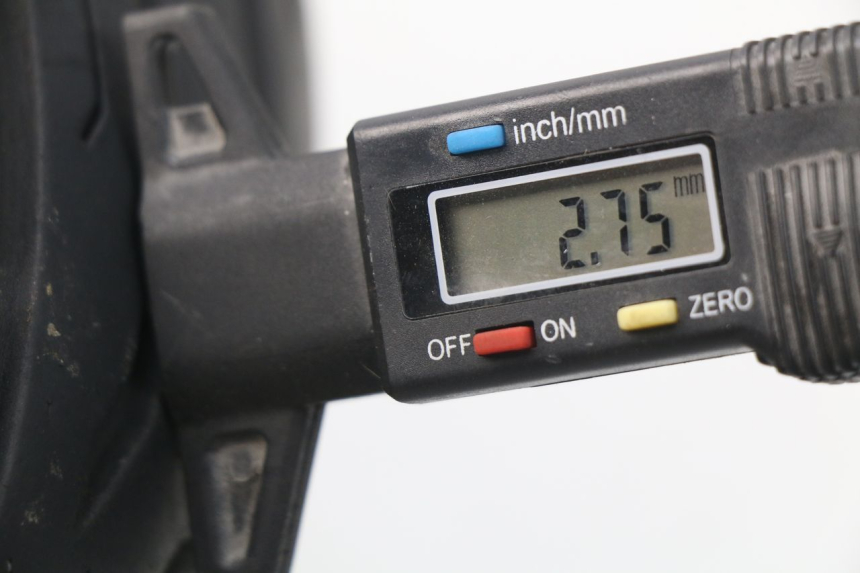 photo de JANTE AVANT PIAGGIO FLY IE 125 (2012 - 2017) - Autre angle de vue