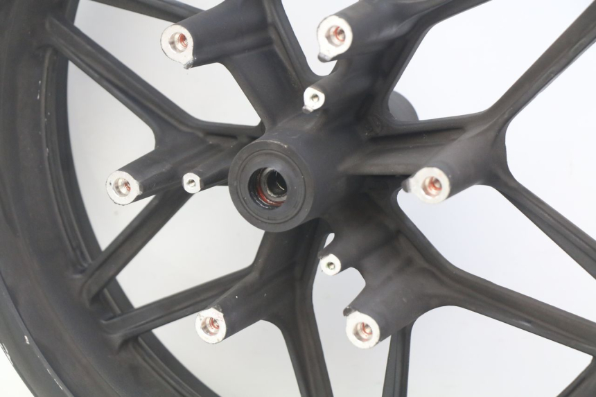 photo de JANTE AVANT HONDA FORZA 125 (2015 - 2016) - Zoom composants