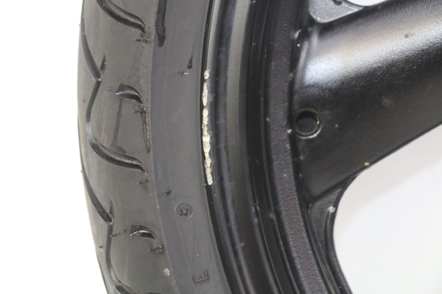 photo de JANTE AVANT YAMAHA FZS FAZER 600 (1998 - 2001) - Gros plan technique