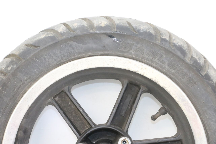 photo de JANTE AVANT GOES WIKI 125 (2010 - 2015) - Vue rapprochée