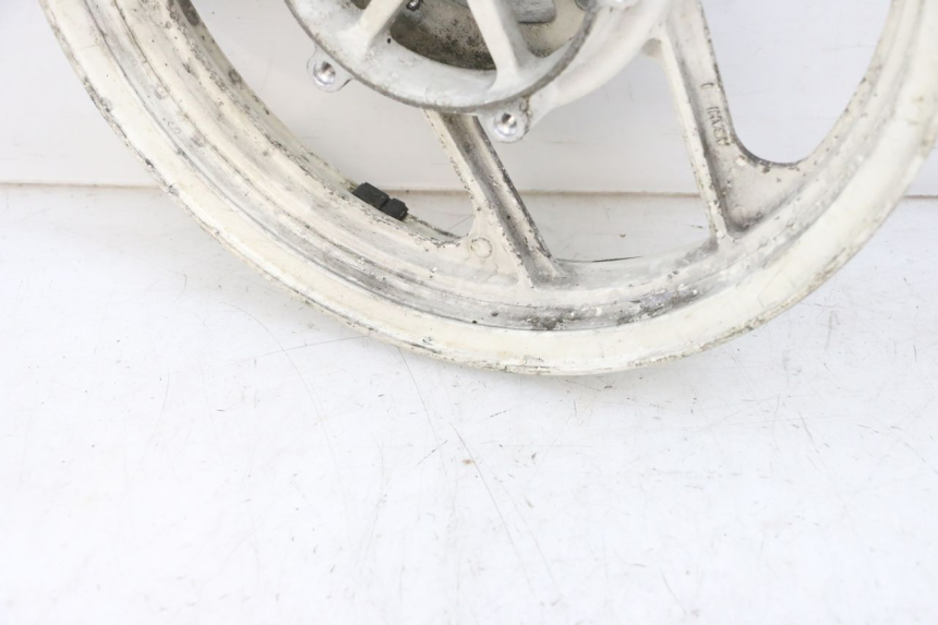 photo de JANTE AVANT KAWASAKI GPX R WARBIRD 600 (1988 - 1993) - Autre angle de vue