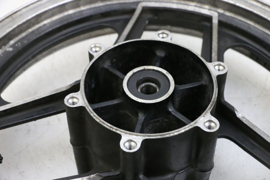 photo de JANTE AVANT KAWASAKI GPZ RX 1000 (1986 - 1988) - État de surface