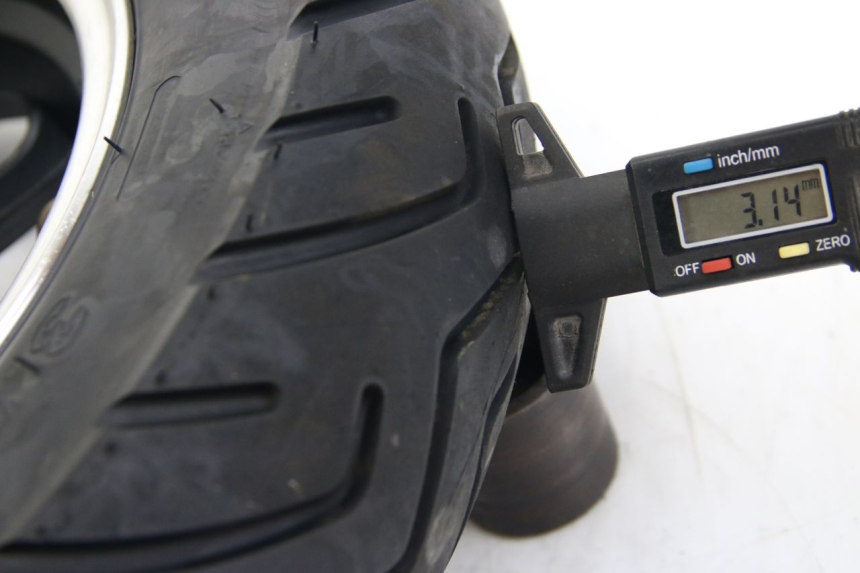 photo de JANTE AVANT JM MOTORS GT LINE 4T 50 (2021 - 2023) - Zoom état d’usage