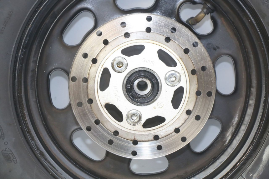 photo de JANTE AVANT EUROCKA GTR-C 50 (2012 - 2021) - Détails caractéristiques