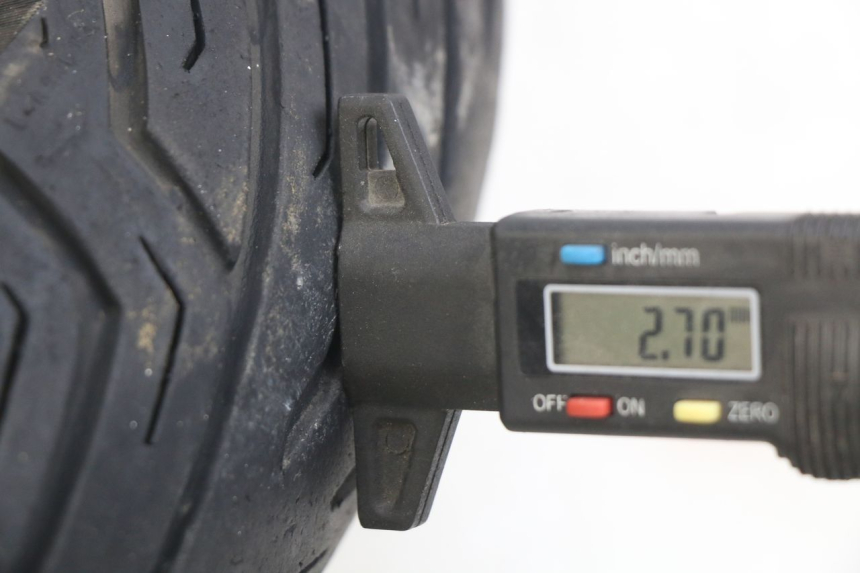 photo de JANTE AVANT SYM GTS EFI 125 (2012 - 2016) - Zoom état d’usage