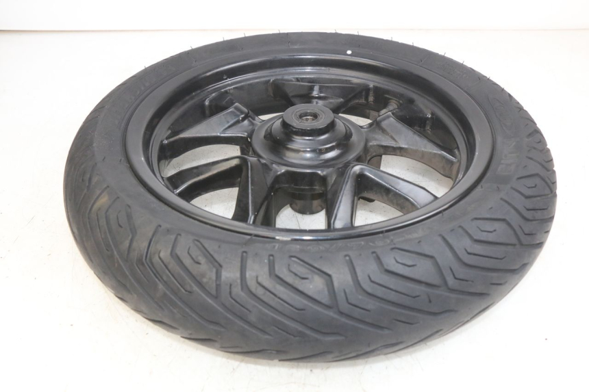 photo de JANTE AVANT SYM GTS EFI 125 (2012 - 2016) - Vue d’ensemble