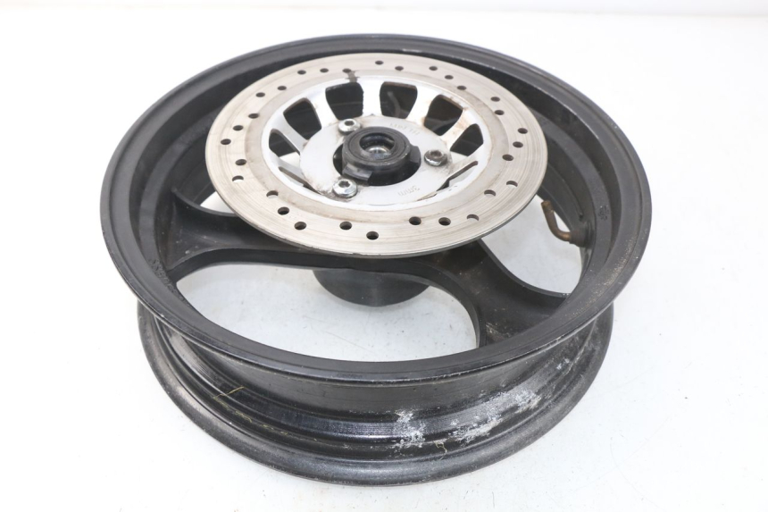 photo de JANTE AVANT JONWAY GTX 2T 50 (2014 - 2020) - Gros plan technique