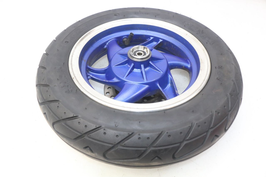 photo de JANTE AVANT KEEWAY HURRICANE 50 (2006 - 2019) - Gros plan technique