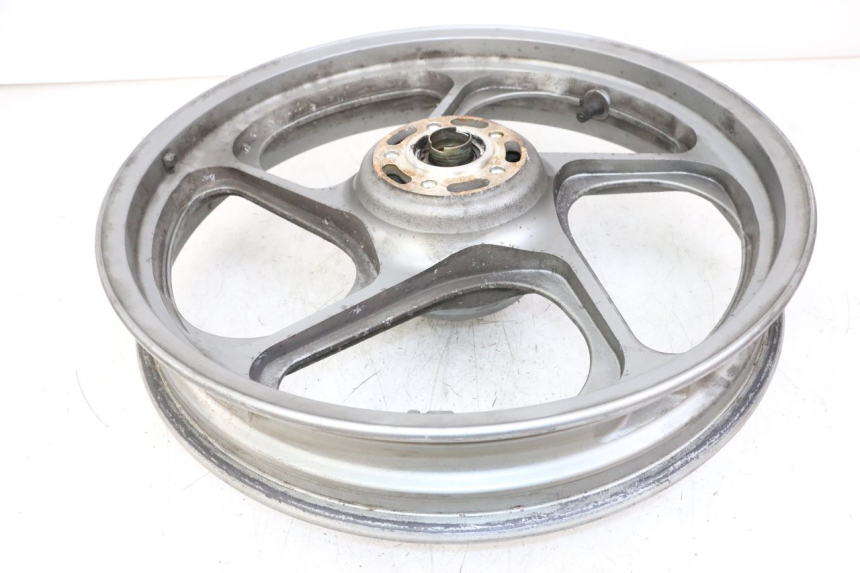 photo de JANTE AVANT KAWASAKI GTR 1000 (1994 - 2004) - Gros plan technique