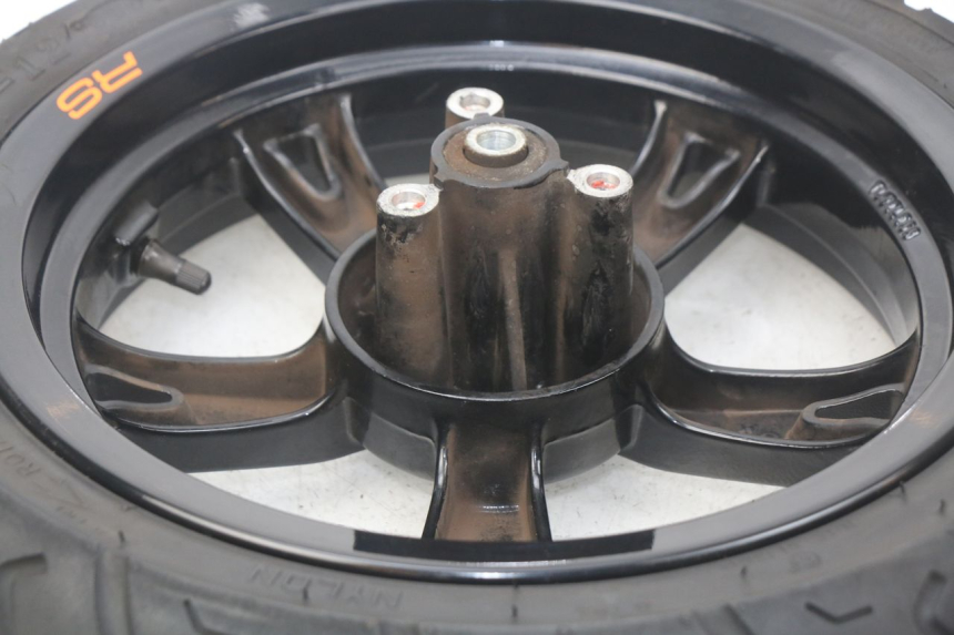 photo de JANTE AVANT PEUGEOT KISBEE 2T 50 (2010 - 2017) - Zoom état d’usage