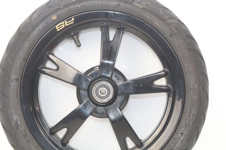 photo de JANTE AVANT PEUGEOT KISBEE 2T 50 (2010 - 2017) - Marquages et références