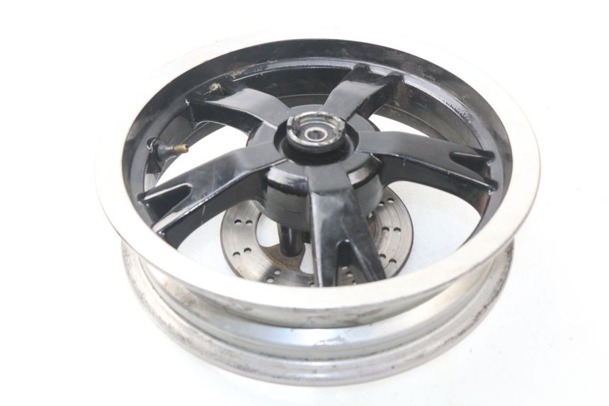 photo de JANTE AVANT PEUGEOT KISBEE 4T 50 (2010 - 2017) - Vue d’ensemble