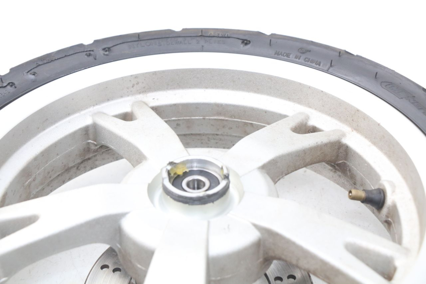 photo de JANTE AVANT PEUGEOT KISBEE 4T 50 (2010 - 2017) - Vue d’ensemble