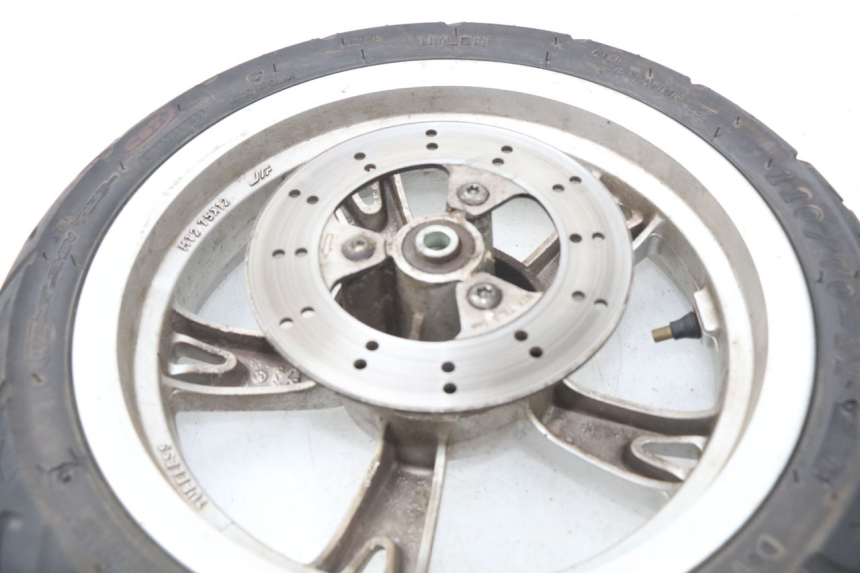 photo de JANTE AVANT PEUGEOT KISBEE 4T 50 (2010 - 2017) - État de surface