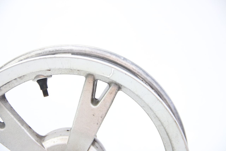 photo de JANTE AVANT PEUGEOT KISBEE 4T 50 (2018 - 2022) - Zoom état d’usage